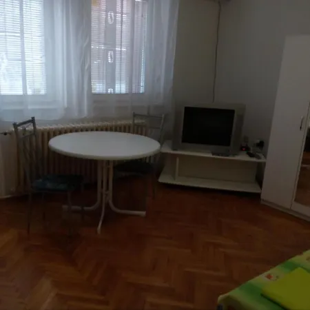 Corner 021 Novi Sad