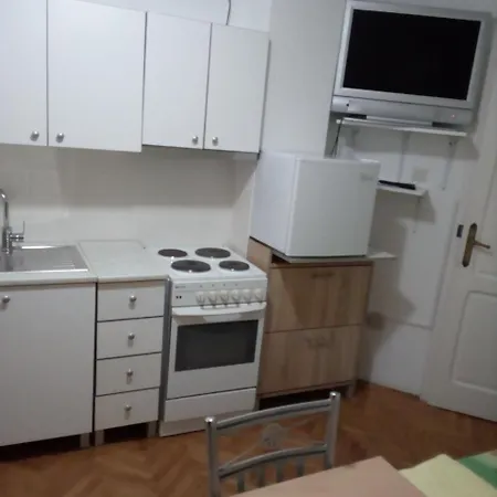 Corner 021 Novi Sad