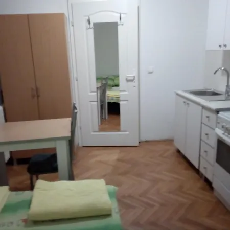 Hostel Corner 021 Novi Sad
