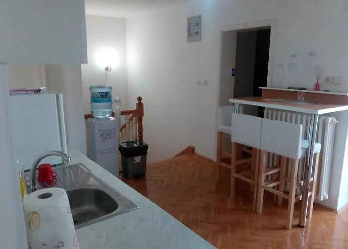 Hostel Corner 021 Novi Sad